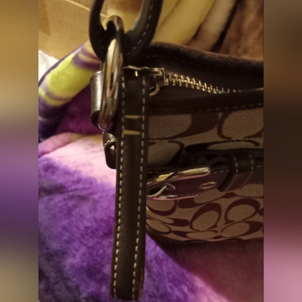 Vintage Coach Soho Brown Suede  EUC Signature Slim Mini Buckle Shoulder Bag - Picture 9 of 11